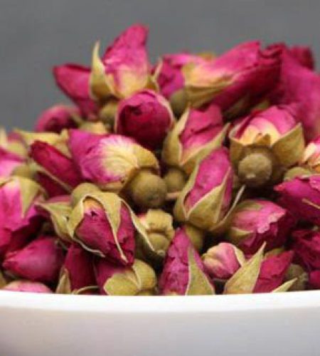 dried-rose-buds